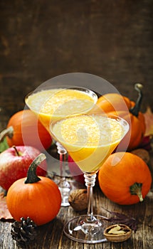 Pumpkin alcohol cocktail for fall and halloween parties