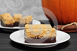 Pumpkin cheesecake brownie bars