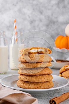 Pumpkin cinnamon cookies with cream cheese filling. Pumpkin snickerdoodle cookies. Food for Thanksgiving or Halloween