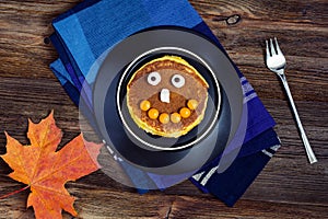 Pumpkin pancakes for kids