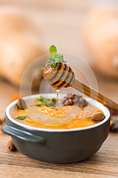 Pumpkin porridge with honey
