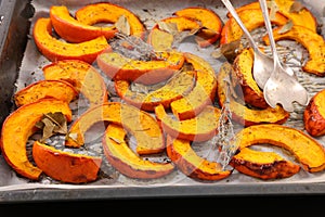 Pumpkin slices with herbs