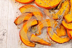 Pumpkin slices with herbs