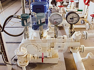pumps batchers Manometer Equipment for primary oil refining