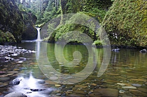 Punchbowl falls, Columbia River Gorge