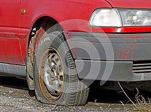 Punctured wheel