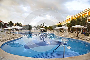 Hotel swimming pool Grand Bahia Principe Aquamarine