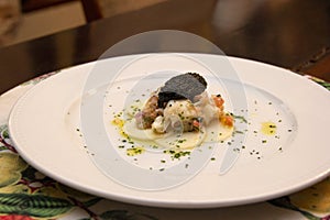 Pupunha carpaccio and lobster and caviar vinaigrette