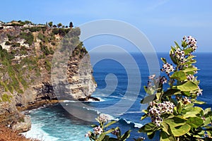 Pura Luhur Uluwatu photo