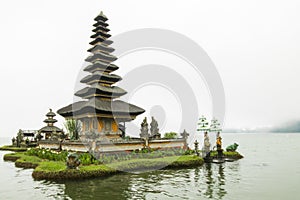 Pura Ulun Danu Beratan [Pura Bratan] Bali