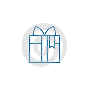 Purchasing a gift linear icon concept. Purchasing a gift line vector sign, symbol, illustration.