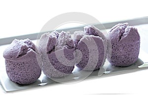 Purple Spongy Cakes