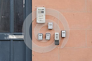 Push buzzer intercom door bells for entry to building