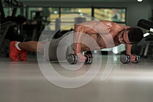 Pushups With Dumbbels