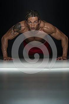 Pushups Upper Position