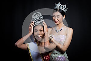 Put Diamond Crown on Final Winner latest year Miss Beauty Queen