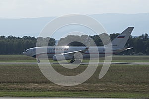 putins Il-96-300