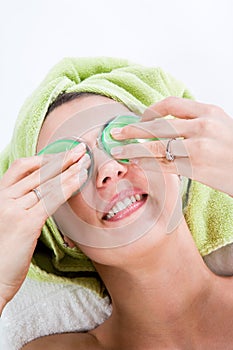 Putting Eye-Pads on eyes