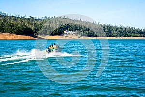 Pykara Lake is a popular getaway that is at a distance of about 20 kilometres from Ooty, in the Nilgiri district of Tamil Nadu