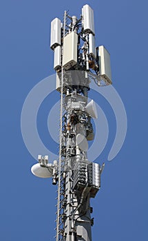 pylon radio links and mobile phone repeater antennas