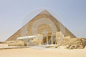 Pyramid of Khufu photo