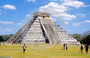 Pyramid of Kukulcan 1