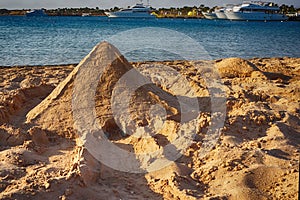 pyramid from the sand