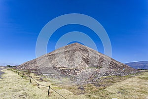 Pyramid of the sun Piramide del Sol in Teotihuacan, Mexico photo