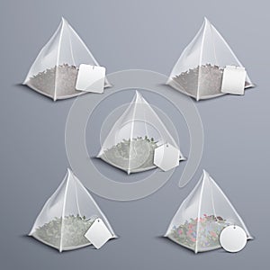 Pyramid Tea  Bags Realistic Set