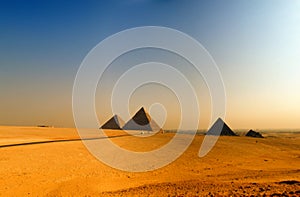 Pyramids of giza img