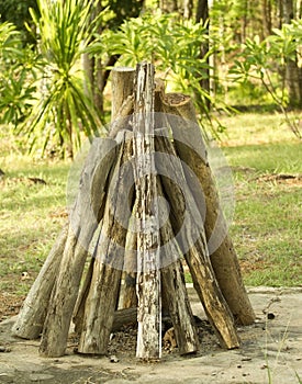 The pyre on the floor