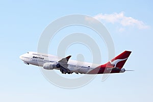 QANTAS BOEING 747