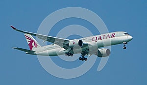 Qatar Airways Airbus A350-900 Landing