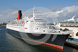 QE2 in Ft. Lauderdale 2008