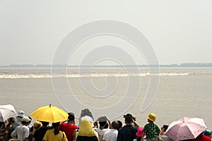 Qiantang River tidal bore, an upstream wave in Zhejiang Province