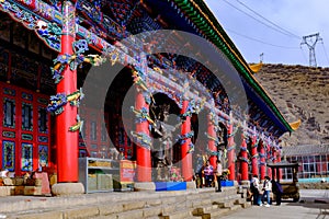 Qinghai xining: great kunlun nine day saint - MaLong phoenix mountain