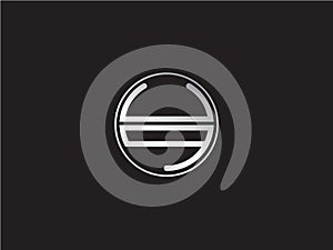 QU Initial circle shape silver color later logo design