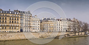 Quai d'OrlÃ©ans houses, Paris