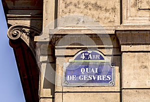 Quai de Gesvres - old street sign in Paris