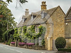 Quaint Cotswold house in Broadway village