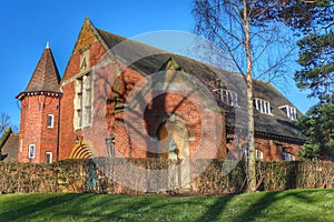 Quaker meeting house