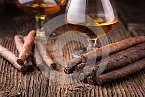 quality cigars and cognac photo