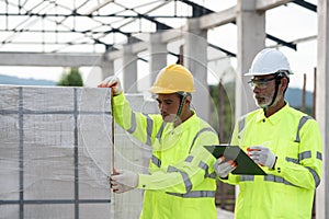 The Quality inspection of aerated concrete blocks used in construction by engineers and experts