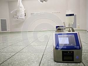 Quality Particle Counters - Clean room Testing in Operating Room
