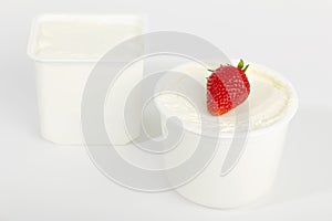 Quark and mascarpone with a strawberry