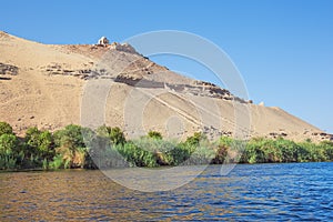 Qubbet el-Hawa and the bank of the Nile photo