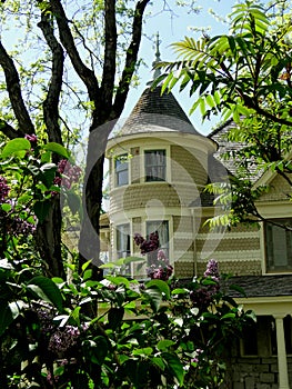 Queen Anne Landmark