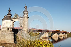 Queen louise bridge