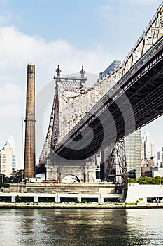 Queensboro Bridge connects Manhattan with Queens