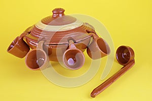Queimada pot and cups